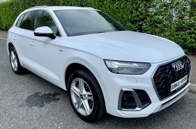 Audi Q5 2.0 40 TDI Quattro S Line 5dr S Tronic Estate Diesel White