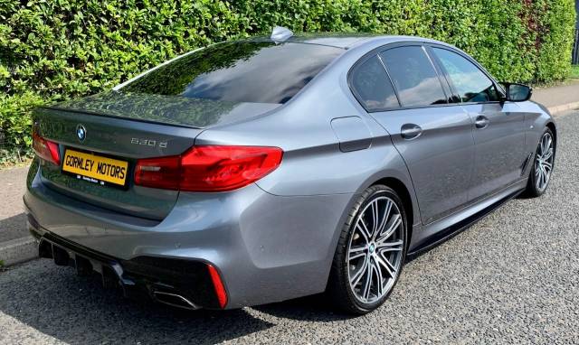 2018 BMW 5 Series 3.0 530d xDrive M Sport 4dr Auto