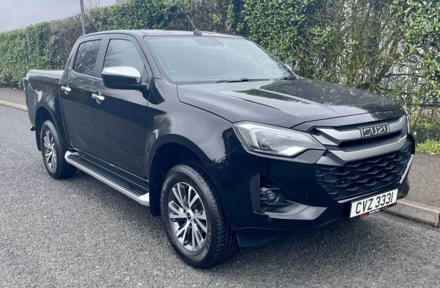 Isuzu D-Max 1.9 TD DL40 Pickup Double Cab 4dr Diesel Auto 4WD Euro 6 (s/s) (164 ps) Pickup Diesel BLACK