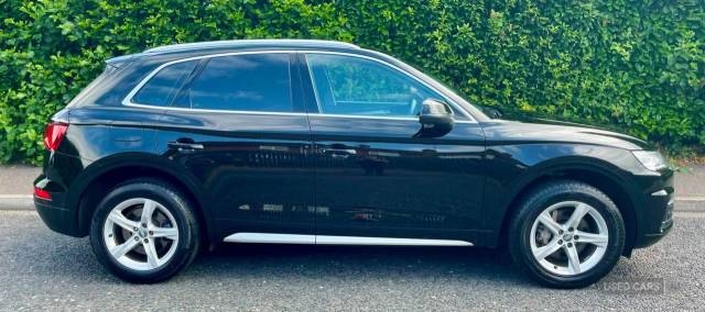 2019 Audi Q5 2.0 TDI 40 Sport SUV 5dr Diesel S Tronic quattro Euro 6 (s/s) (190 ps)