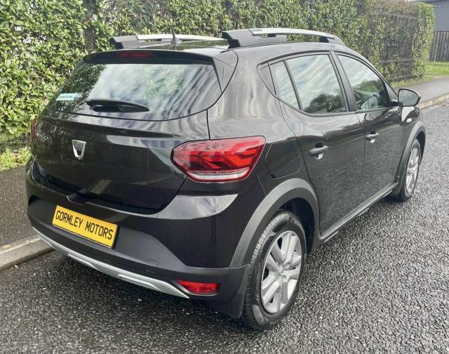 2022 Dacia Sandero Stepway 1.0 TCe Essential Hatchback 5dr Petrol Manual Euro 6 (s/s) (90 ps)